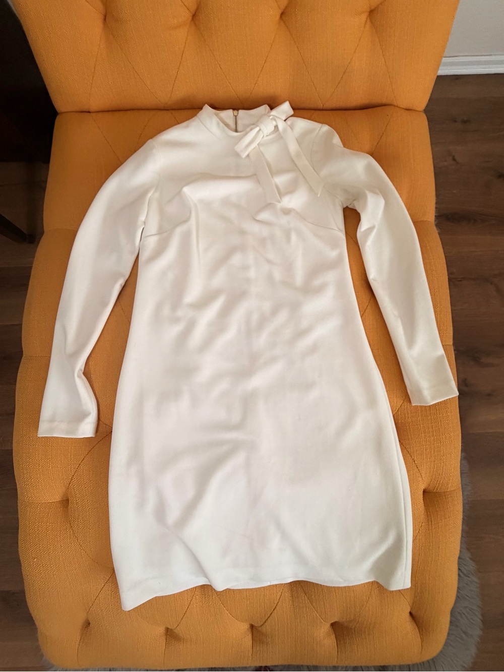 Calvin Klein Ivory Long-Sleeve Tie-Neck Dress